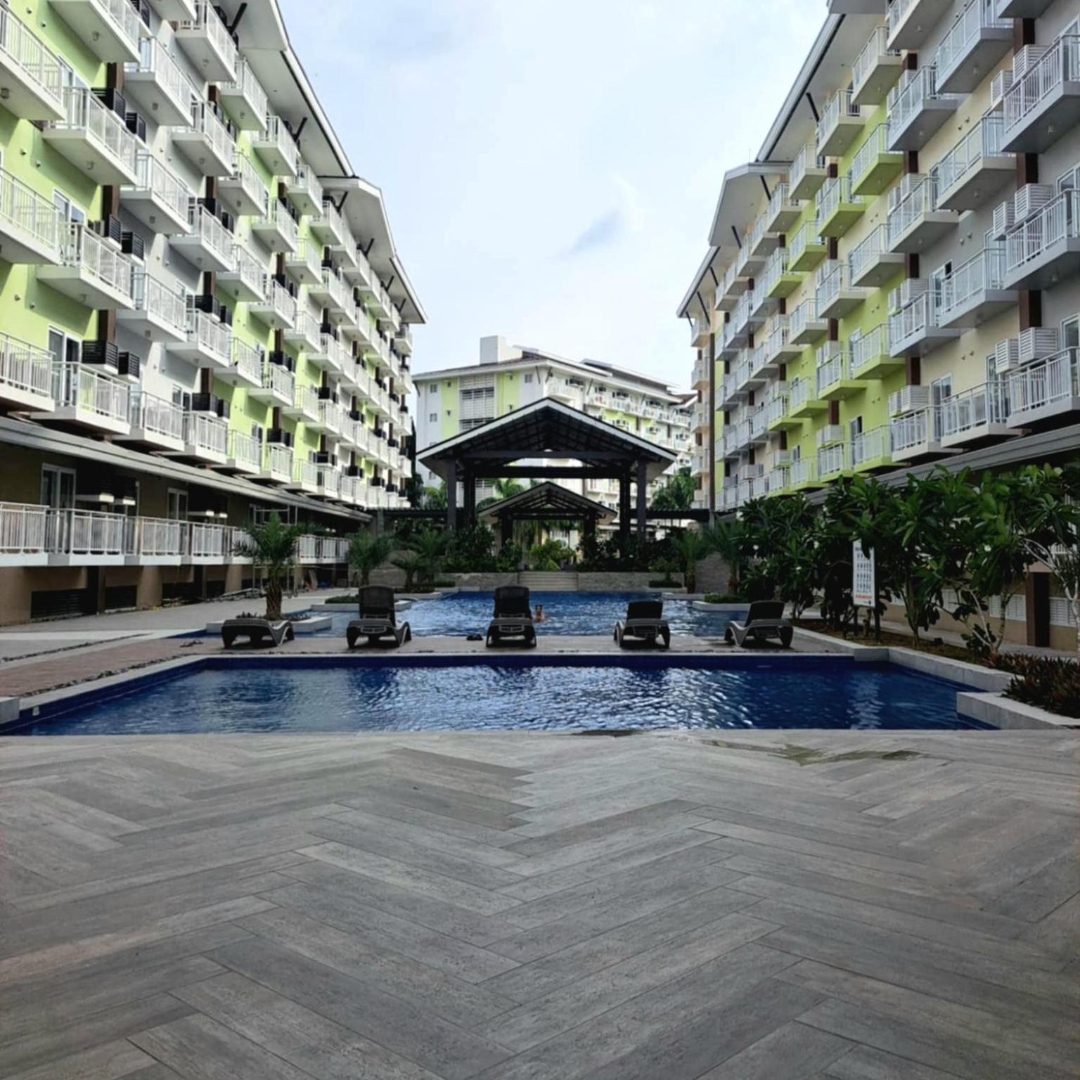 Cozy Condo Unit 5Mins From Mactan Cebu Int'L Airport With Netflix 麦克坦 外观 照片